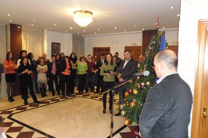 Организирано и проведено в Генерално консулство Солун новогодишно тържество с участието на  представители на българската общност в Солун